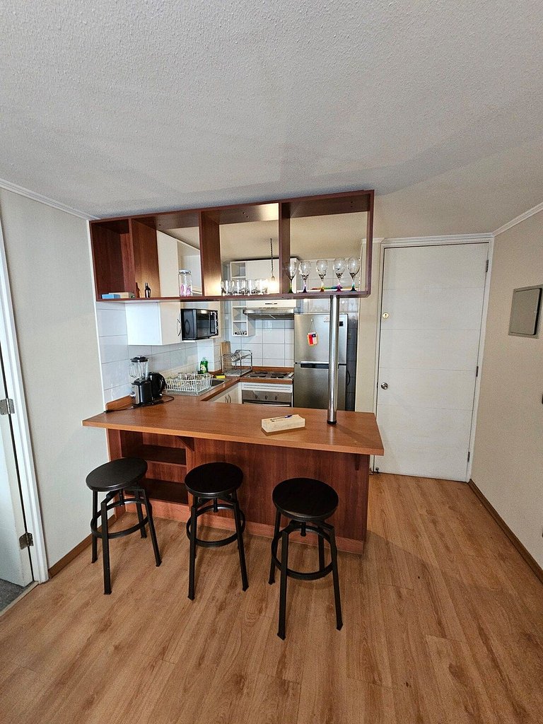 Apartment with terrace in Bellavista - Baquedano