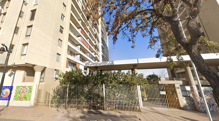 Apartment with terrace in Bellavista - Baquedano