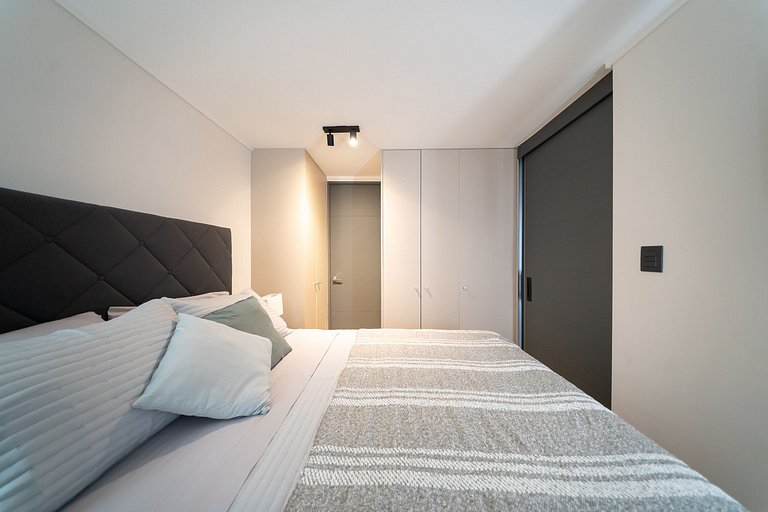 Aventura Urbana: Acogedor Full Equipado ApartRent