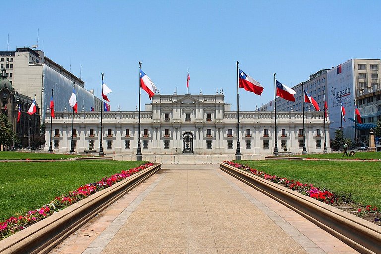 Relájate en Santiago Centro / Arturo Prat
