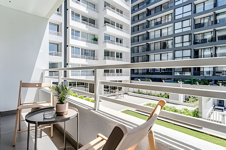 Depto. ejecutivo full equipado en Tocornal, con piscina