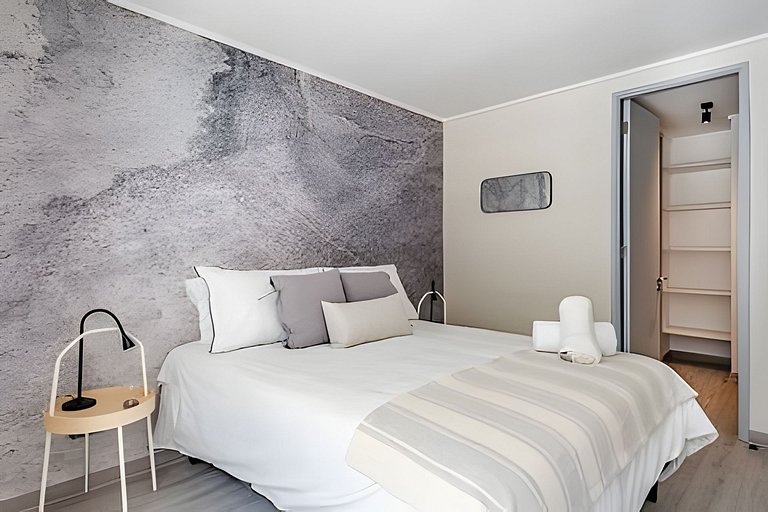 Depto. ejecutivo full equipado en Tocornal, con piscina