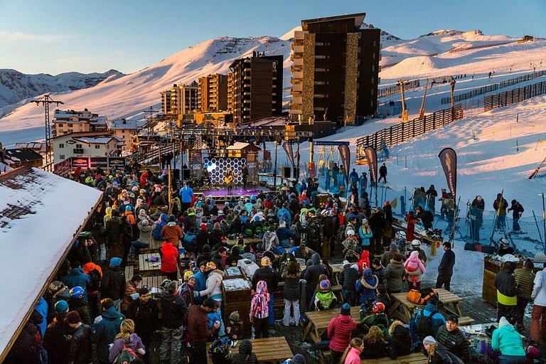 Estudio para dos personas en metro Ecuador, full confortable