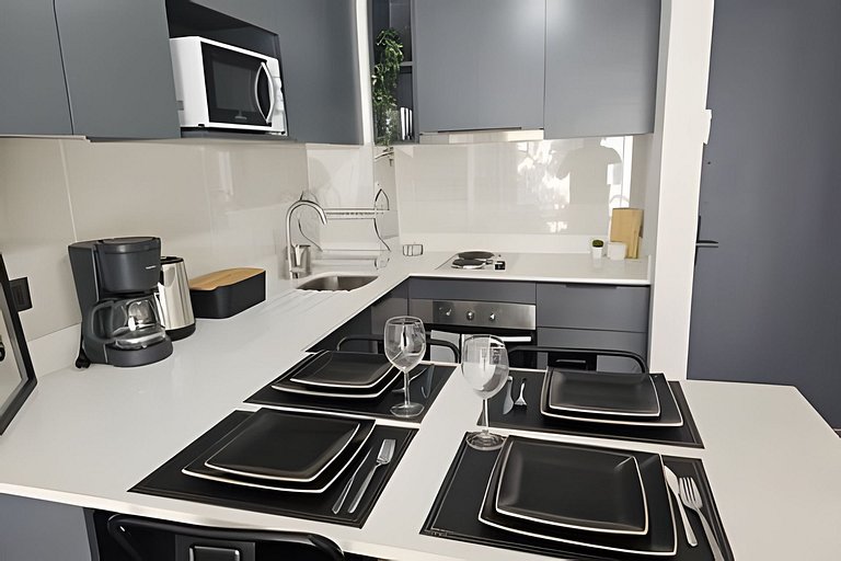 Apartamento no centro de Santiago com piscina e lavanderia R