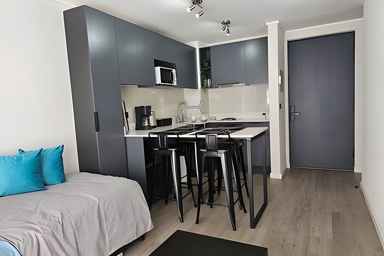 Apartamento no centro de Santiago com piscina e lavanderia R