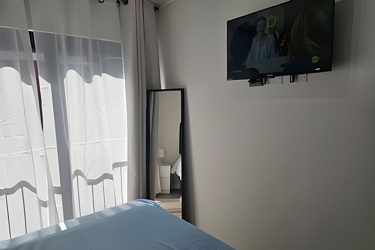 Apartamento no centro de Santiago com piscina e lavanderia R